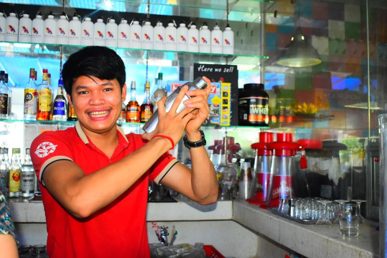 White Rabbit Hostel Siem Reap (Adults Only) Kültér fotó