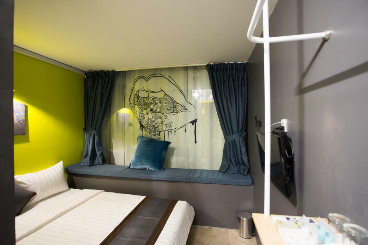 White Rabbit Hostel Siem Reap (Adults Only) Kültér fotó